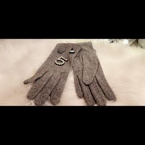 The cutest gloves